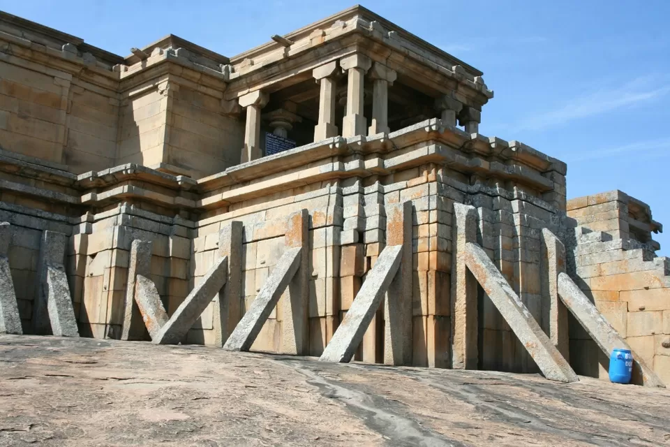 Photo of Shravanabelagola, Karnataka, India by Sushantika