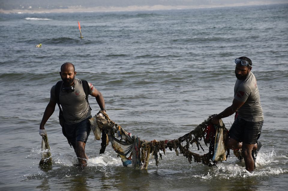Photo of Meet the Modern Day Merman Who Has Collected Over 24,800 Kilograms of Garbage From India’s Oceans! 1/4 by Sushantika