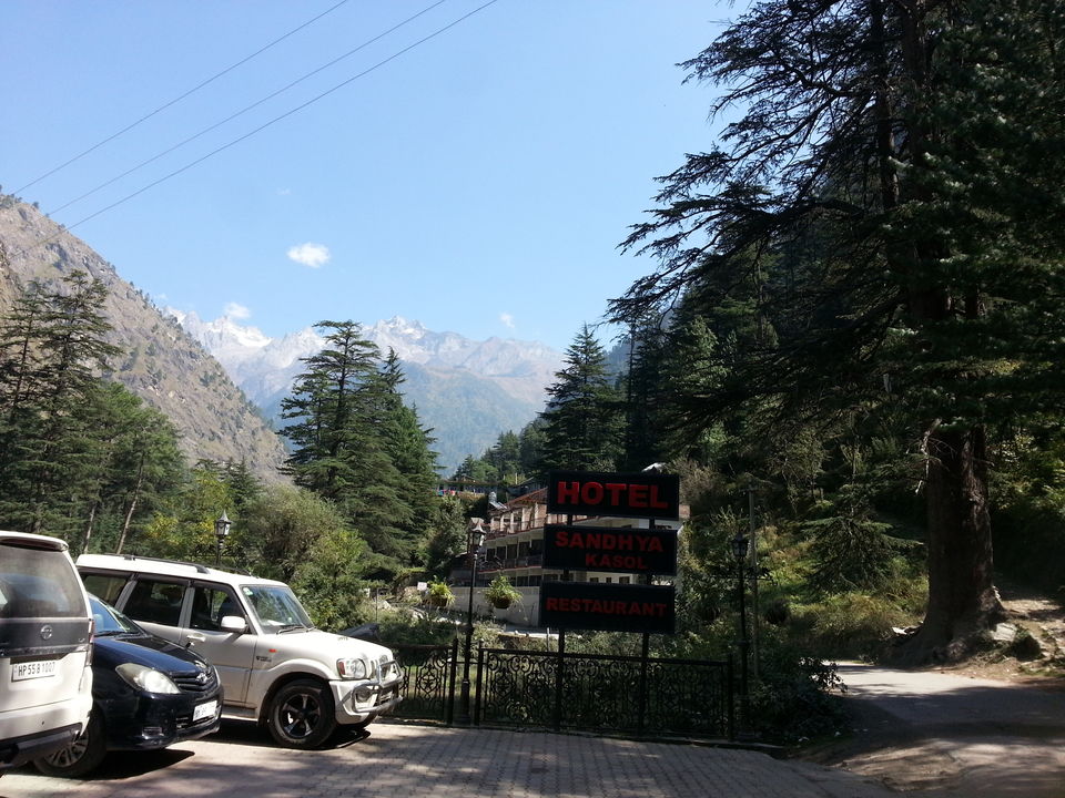 Photo of Turning to Godside – Kheerganga 3/17 by Shubhangi