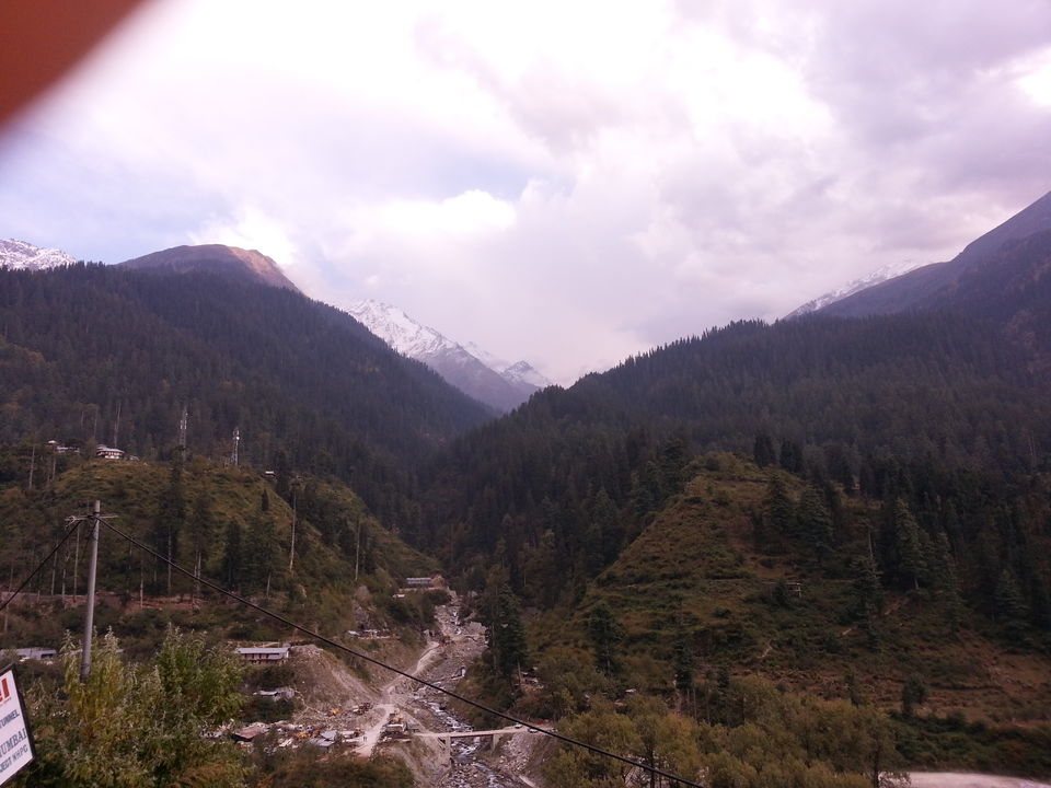 Photo of Turning to Godside – Kheerganga 4/17 by Shubhangi