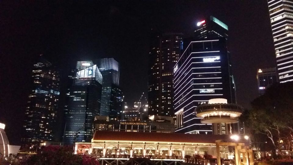 Photo of Singapore fun by Kru.