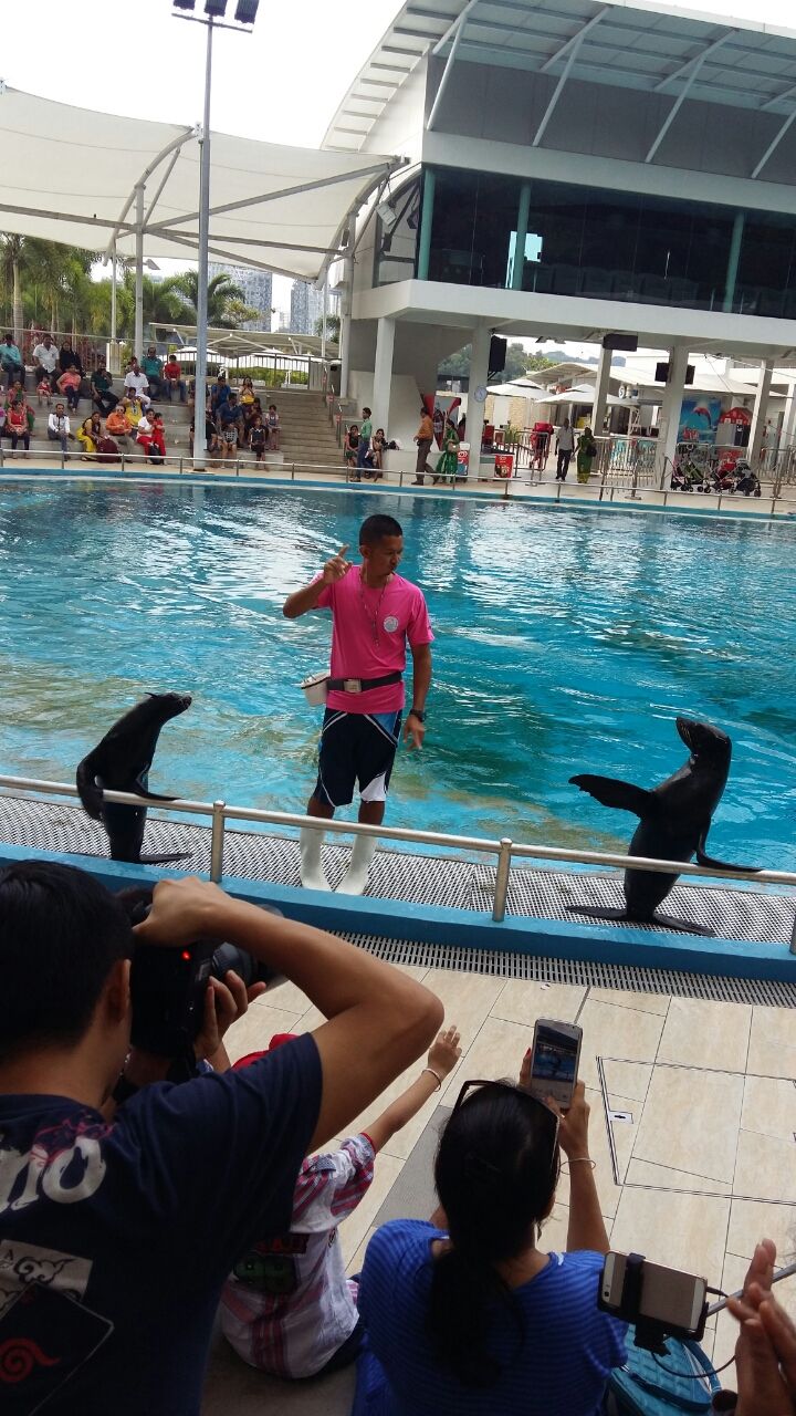 Photo of Singapore fun by Kru.