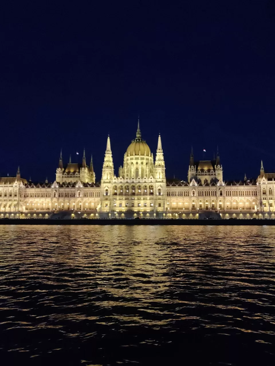 Photo of Budapest by anish suresh