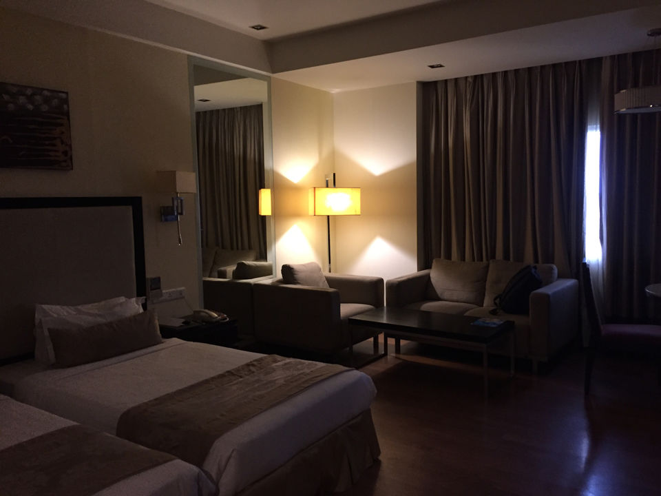Photo of Prana - Manasarovar - The Fern Hotel, Manasarovar - The Fern Hotel, Patigadda, Begumpet, Telangana, India by Young travellers dairy