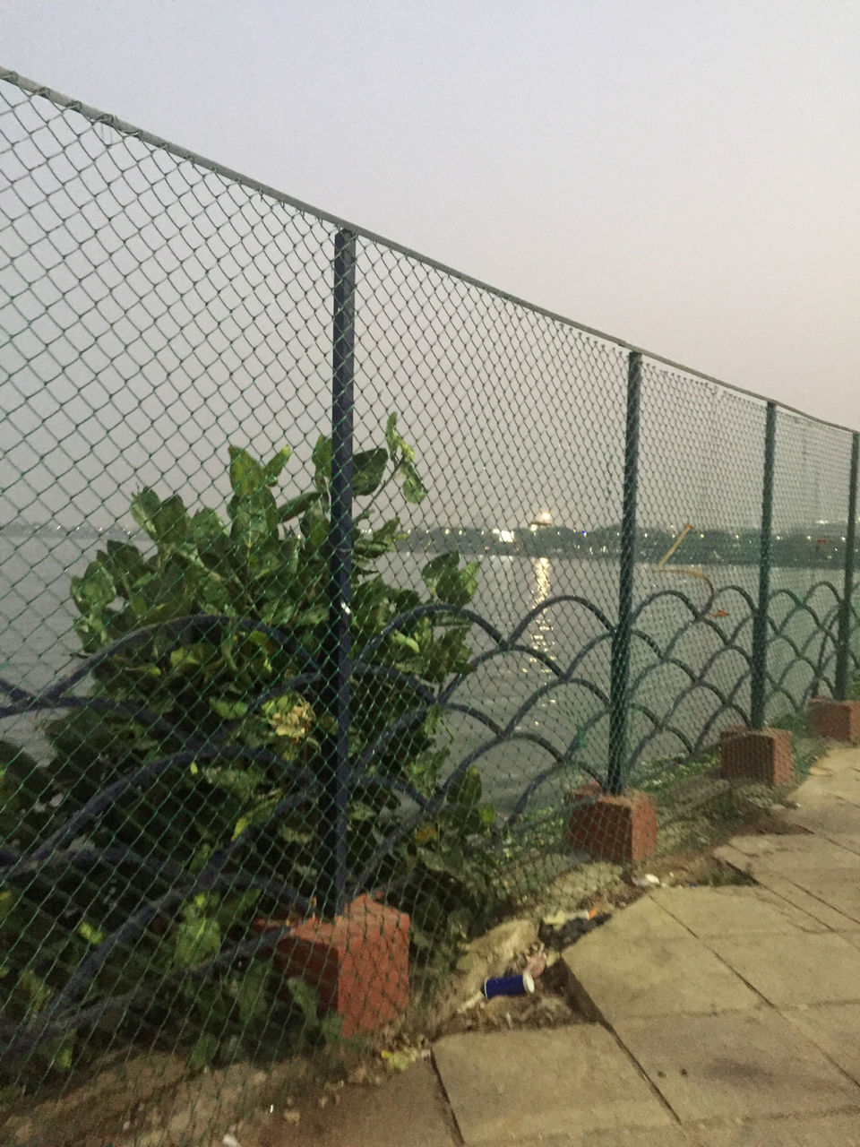 Photo of Hussain Sagar Lake, Hussain Sagar, Khairtabad, Hyderabad, Telangana, India by Young travellers dairy