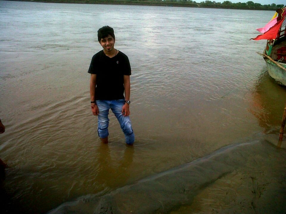 Photo of Boating at Yamuna by Udit Gulati (Mysterious Traveller)