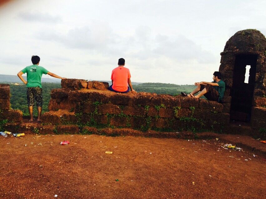 Photo of Chapora Fort Road, Vagator, Goa, India by Udit Gulati (Mysterious Traveller)