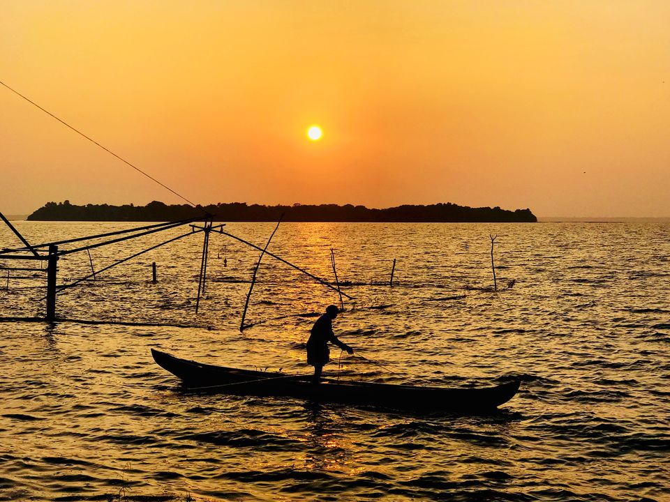 Photo of Lemon Tree Vembanad Lake Resort, Kerala, Ponnad Kayaloram Road, Kayippuram, Muhamma, Kerala, India by Vacay Couple