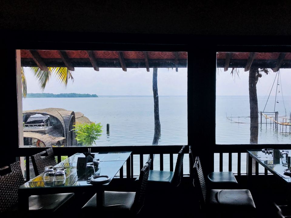 Photo of Lemon Tree Vembanad Lake Resort, Kerala, Ponnad Kayaloram Road, Kayippuram, Muhamma, Kerala, India by Vacay Couple