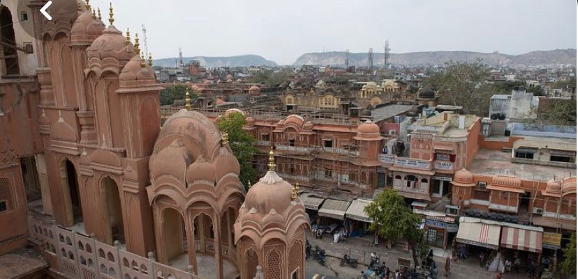 Photo of Hawa Mahal, Hawa Mahal Road, Badi Choupad, J.D.A. Market, Pink City, Jaipur, Rajasthan, India by Simran Singh