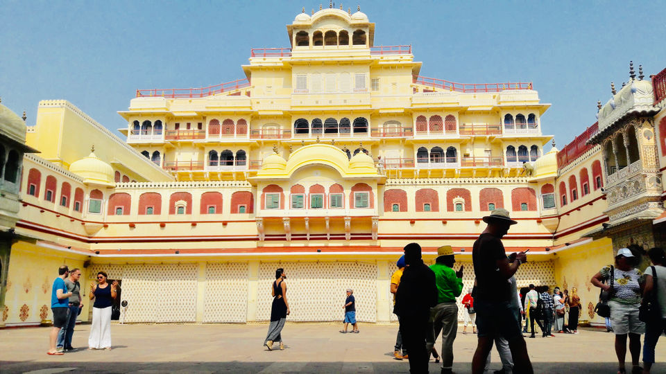 Photo of City Palace, Tulsi Marg, Gangori Bazaar, J.D.A. Market, Pink City, Jaipur, Rajasthan, India by Simran Singh