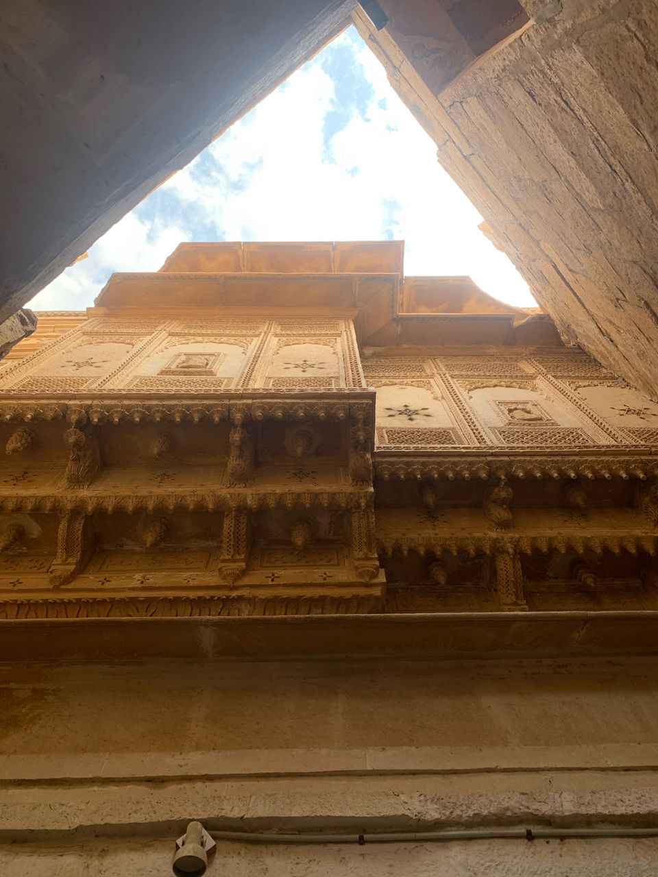 Photo of Patwon ki Haveli/ Patwa Haveli (Kothari's Patwa Haveli), near Mahaveer Bhawan, Sadar Bazar, Jaisalmer, Rajasthan, India by Simran Singh