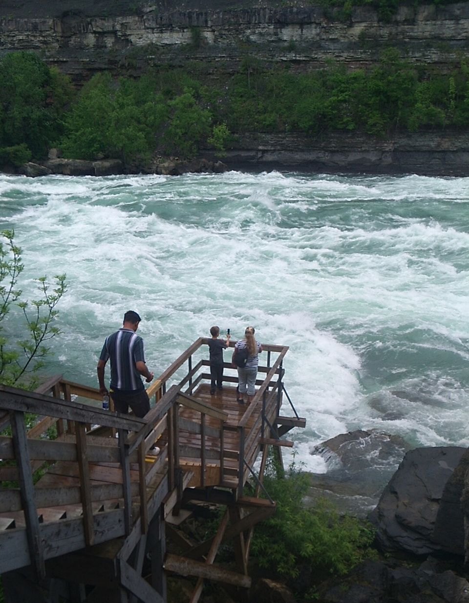 Photo of First Timer's Guide to Niagara falls : USA v/s Canada by Ridhíma Prasad