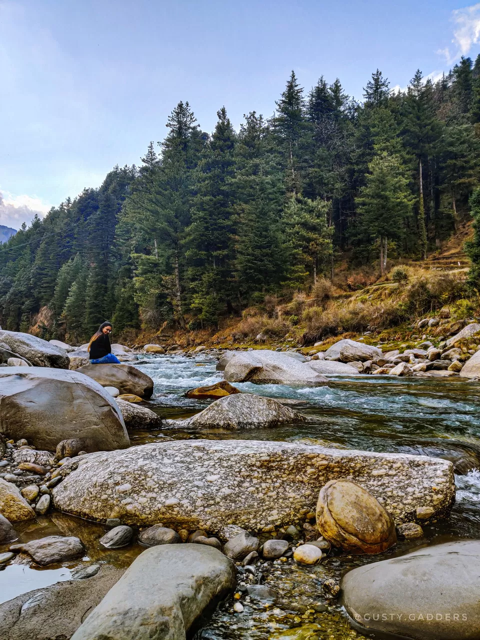 Photo of Uhl river side, Himachal Pradesh, India by Sanvi Sinha