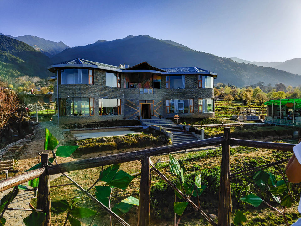 Photo of Bir Zostel 2.0, Not a luxury but an Utopia of Awesomeness in Budget! by Sanvi Sinha