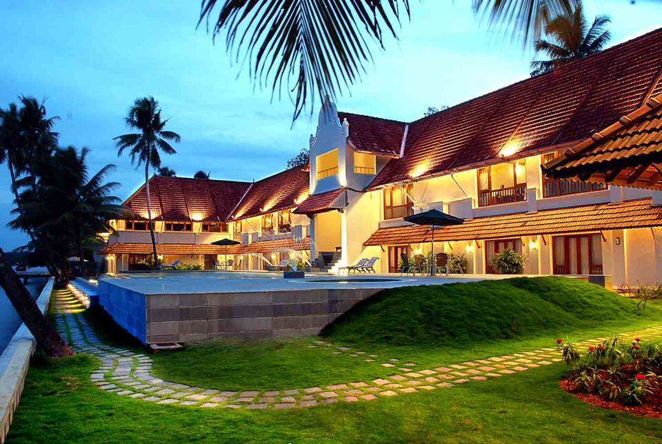 Photo of How Lemon Tree Lake Resort Made My Vacation in Kerala Truly Memorable 1/1 by Chirag Sharma