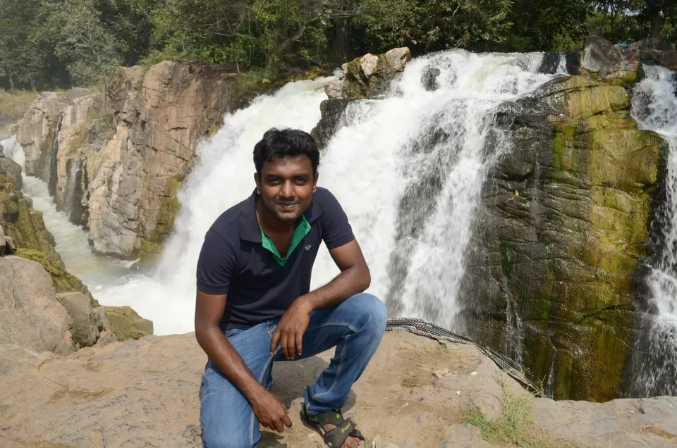 Photo of Hogenakkal Waterfalls, Chamarajanagar, Karnataka, India by Uday Shankar S