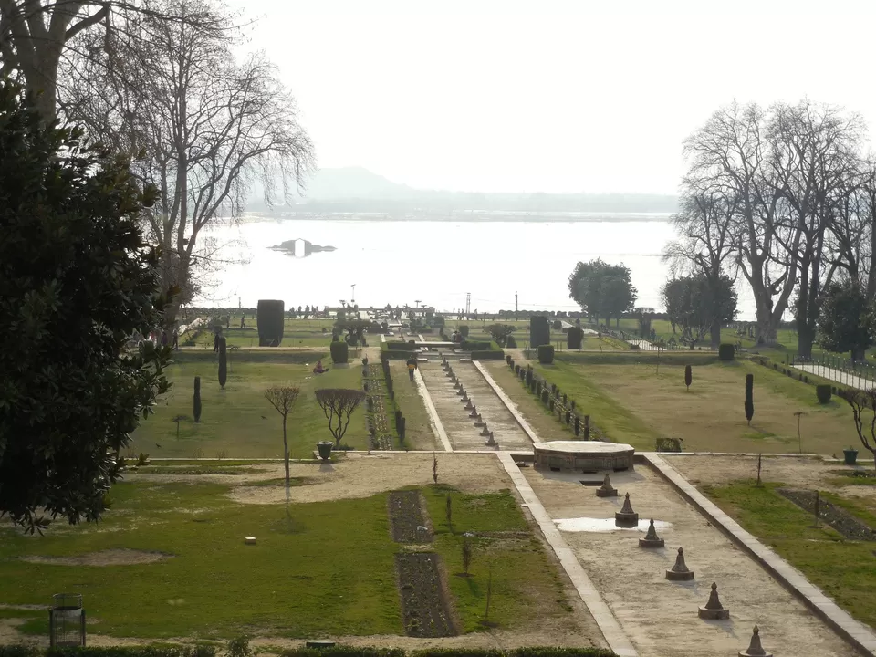 Photo of Nishat Garden, Srinagar by Sunil Khurana