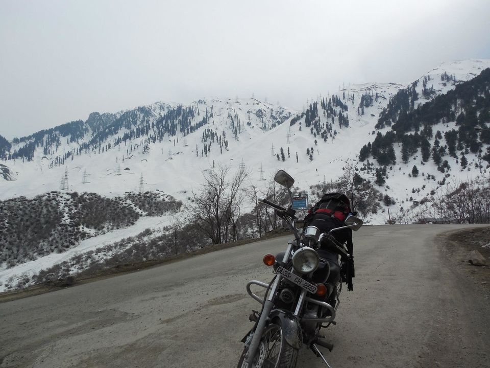 Photo of Kashmir by Sunil Khurana