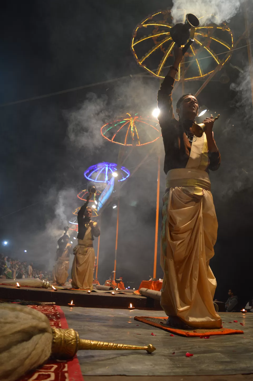 Photo of Dashashwamegh ghat, Uttar Pradesh, India by Aabdika Sharma