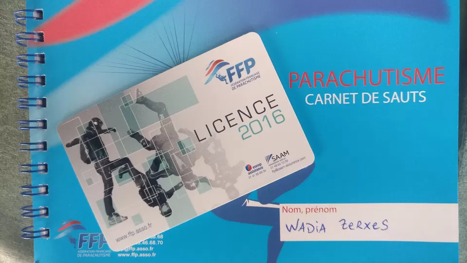 Photo of OJB Parachutisme, Allée Andrée Dupeyron, Mimizan, France by Zerxes Wadia