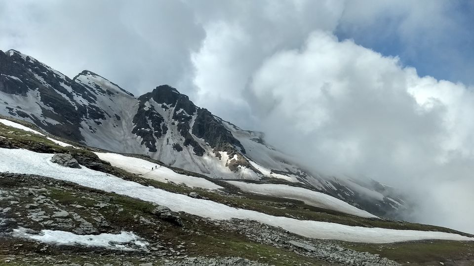 Photo of Bhrigu lake trek - Tripling with Siblings 9/10 by Megha Goel
