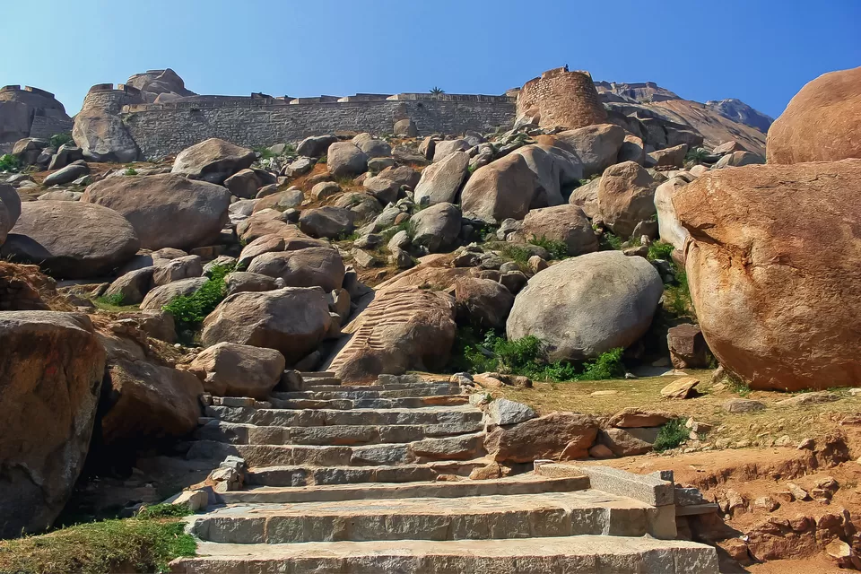 Photo of Madhugiri- the second highest monolith in Asia is 120 kms from Bangalore by Mouna Nanaiah