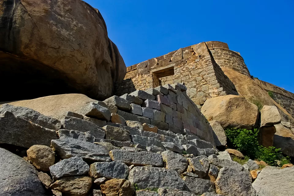 Photo of Madhugiri- the second highest monolith in Asia is 120 kms from Bangalore by Mouna Nanaiah