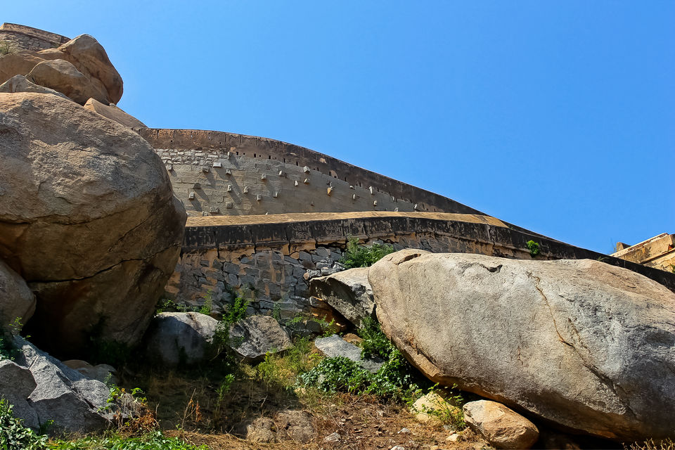 Photo of Madhugiri- the second highest monolith in Asia is 120 kms from Bangalore by Mouna Nanaiah