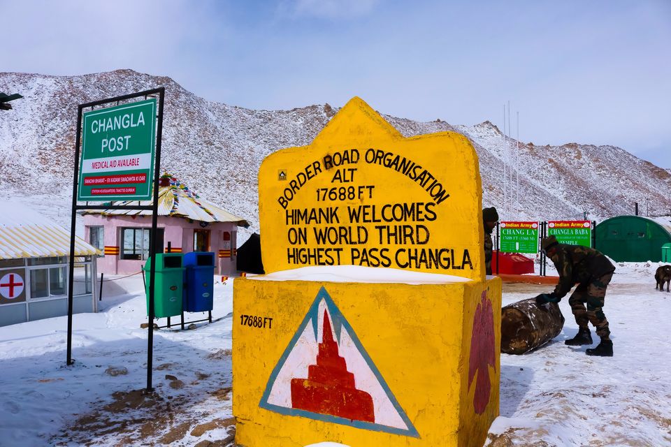 Photo of Leh - A guide to unravel the land of high passes that locks down in winter by Mouna Nanaiah
