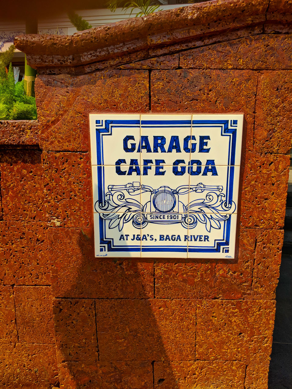 Photo of Is Royal Enfield your soulmate? Then you must head to their unique Garage Cafe in Goa right away by Mouna Nanaiah