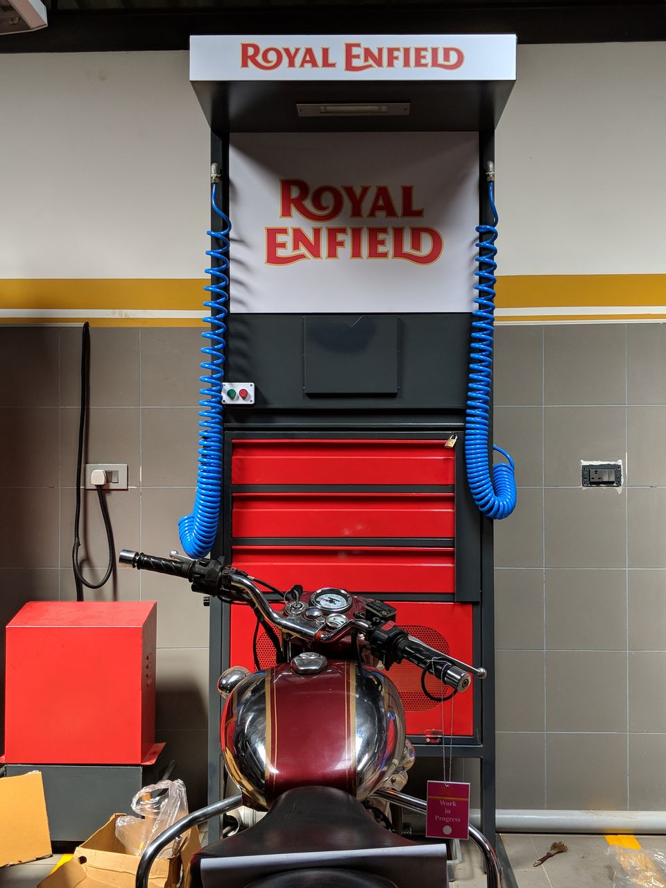 Photo of Is Royal Enfield your soulmate? Then you must head to their unique Garage Cafe in Goa right away by Mouna Nanaiah
