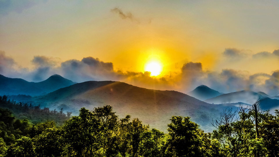 Photo of Tadiandamol-the highest peak in Coorg and how to trek it yourself by Mouna Nanaiah