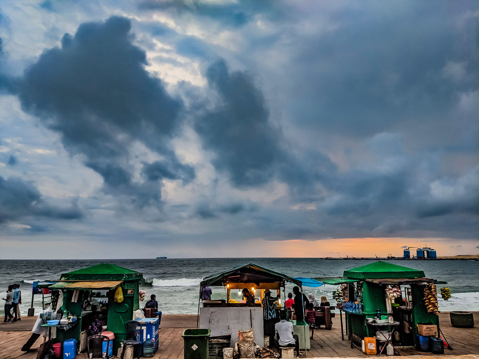 Photo of Colombo, Sri Lanka by Mouna Nanaiah