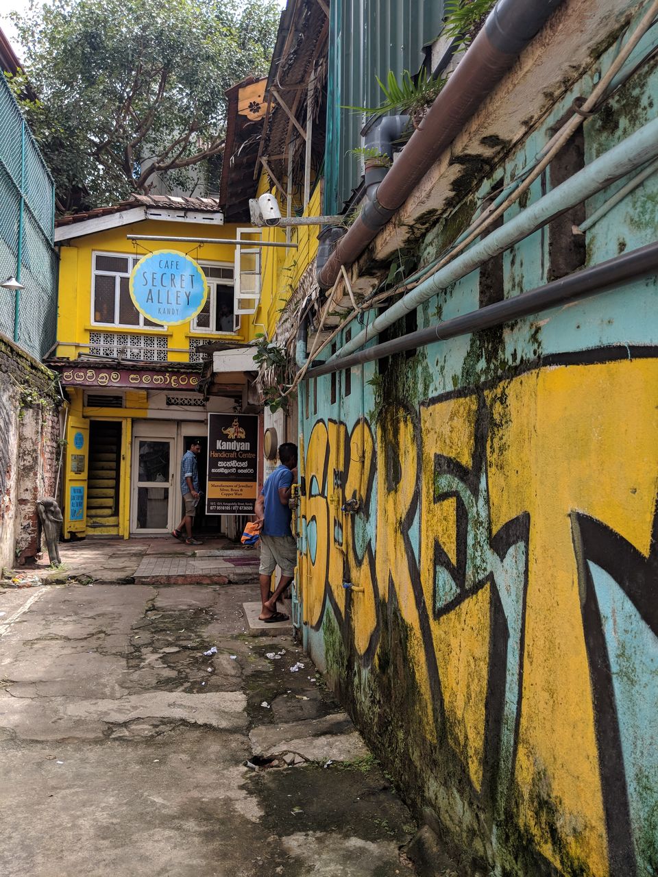 Photo of Kandy, Sri Lanka by Mouna Nanaiah