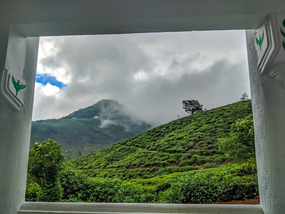 Photo of Nuwara Eliya, Sri Lanka by Mouna Nanaiah