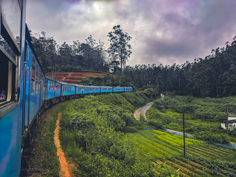 Photo of Ella, Sri Lanka by Mouna Nanaiah