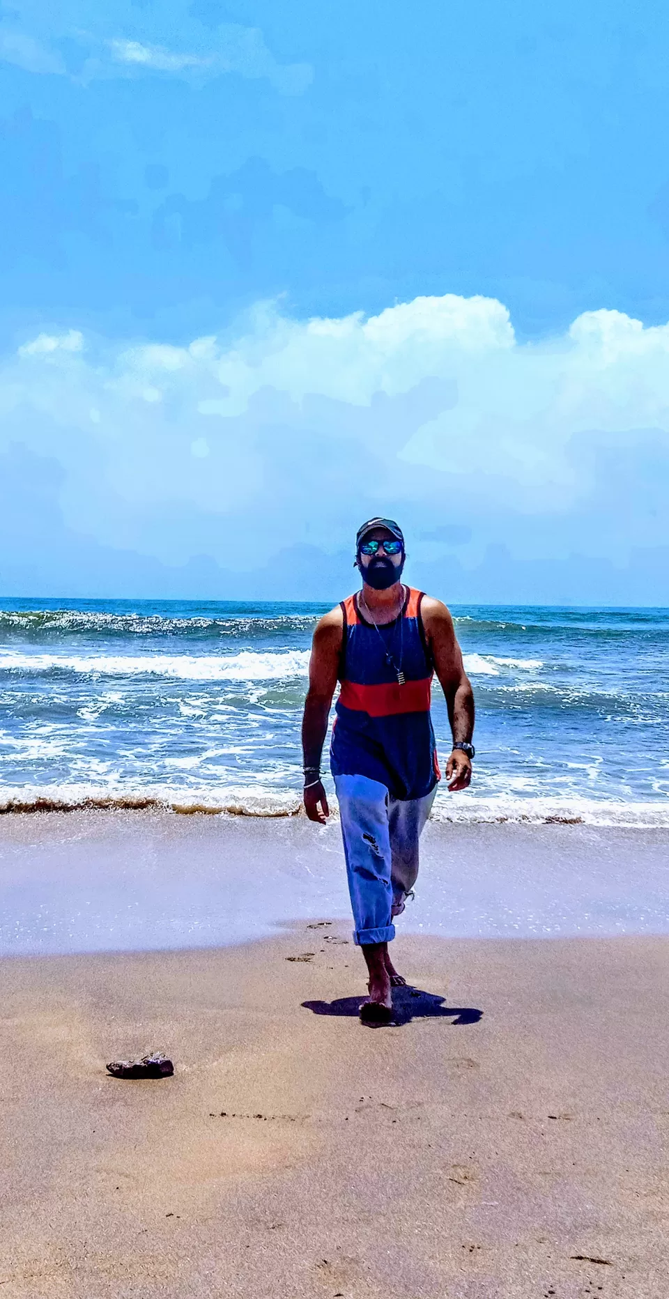 Photo of Anjuna Beach, Goa by Ravi Kumar Rana