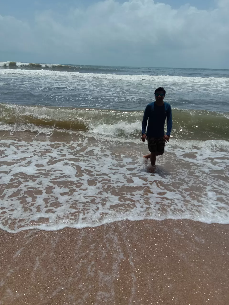 Photo of Anjuna Beach, Goa by Ravi Kumar Rana