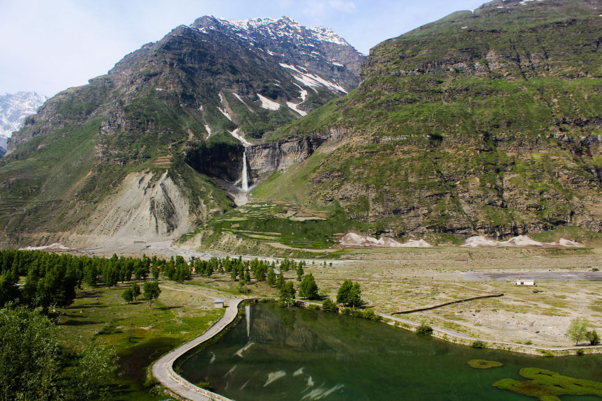 Photo of India at its best... Manali - Leh Highway 56/62 by Foram Parikh