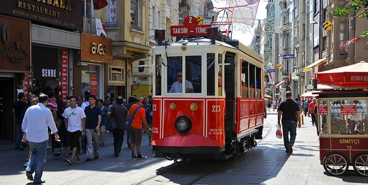 Photo of Taksim Square, Gümüşsuyu, Beyoğlu/İstanbul, Turkey by Feroz Khan