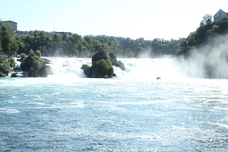 Photo of Rhine Falls, Laufen-Uhwiesen, Switzerland by Pranvi Chavan