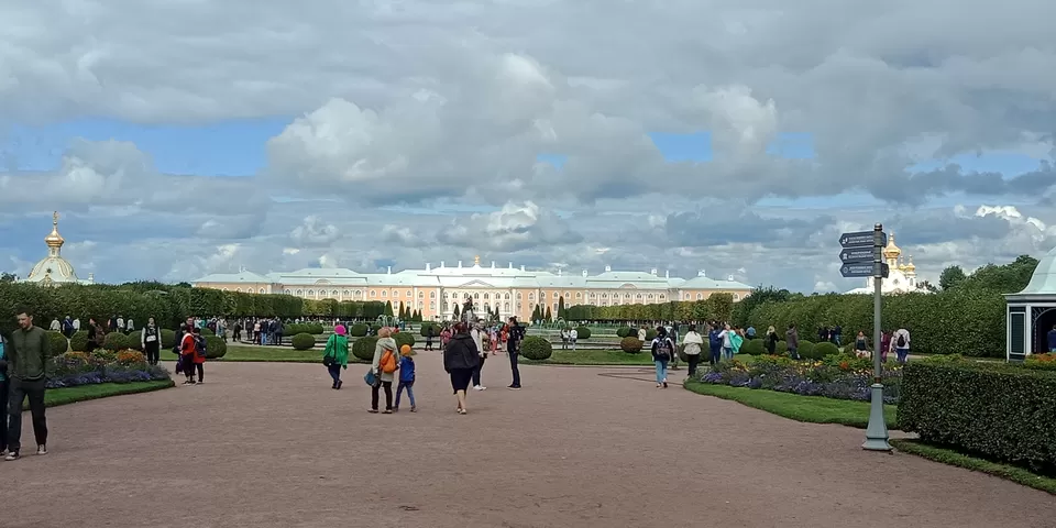 Photo of Peterhof, Razvodnaya Ulitsa, Saint Petersburg, Russia by Deepak kumar menon