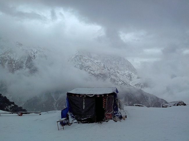 Photo of Beginning of the Himalayan addiction 1/5 by Neet Chhabra