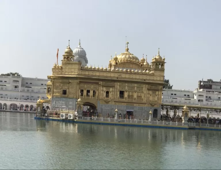 Photo of The Golden Temple, Golden Temple Road, Gandhi Nagar, Atta Mandi, Katra Ahluwalia, Amritsar Cantt., Punjab, India by Pooja