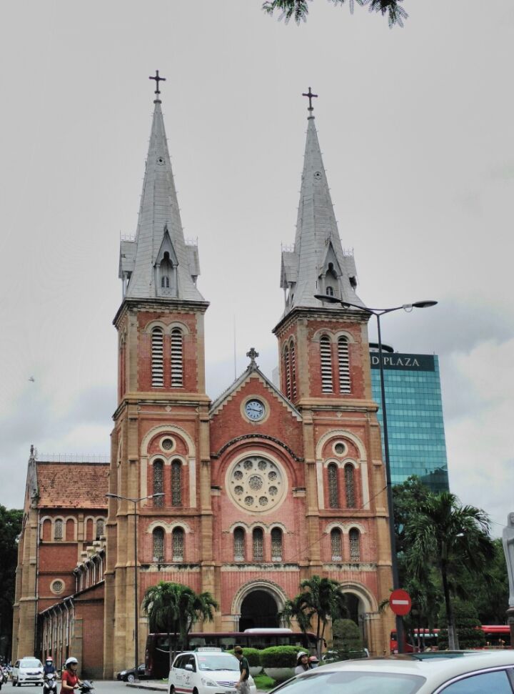 Photo of Diligent city, Ho Chi Minh, Vietnam 22/24 by Hamizah Zulkifili