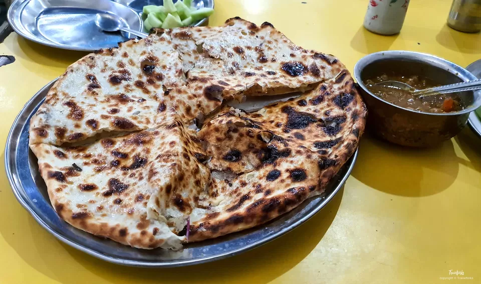 Photo of Kake Di Hatti, Church Mission Road, Cloth Market, Katra Ghel, Khari Baoli, Chandni Chowk, New Delhi, Delhi, India by Travelforks