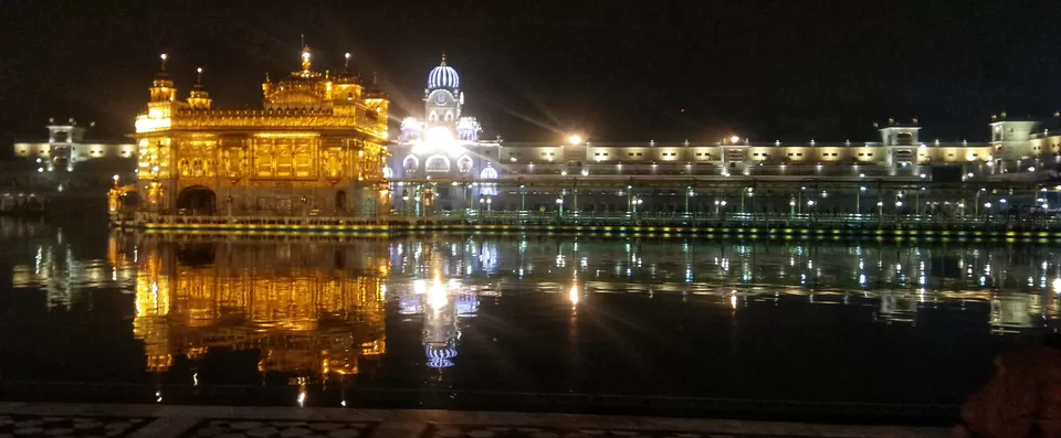 Photo of Amritsar Golden Temple, Golden Temple Road, Atta Mandi, Katra Ahluwalia, Amritsar, Punjab, India by findingroutes
