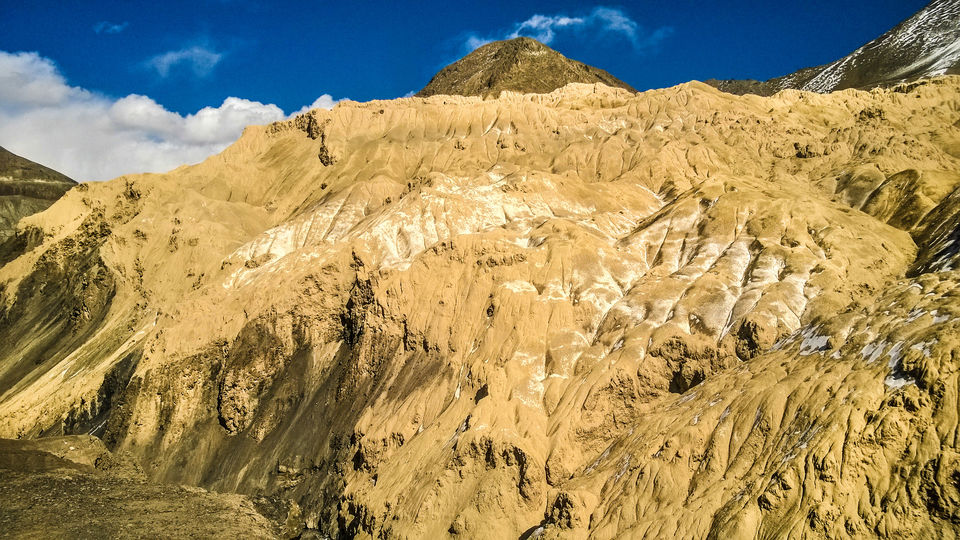 Photo of Ladakh - Of Deserts and Mountains by Vikas Singh