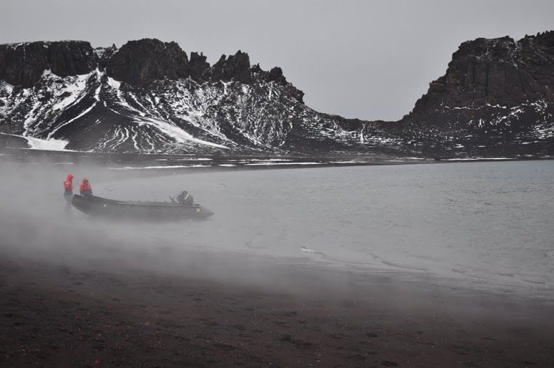 Photo of An Expedition To Antarctica 6/10 by Hot Toddies Unlimited